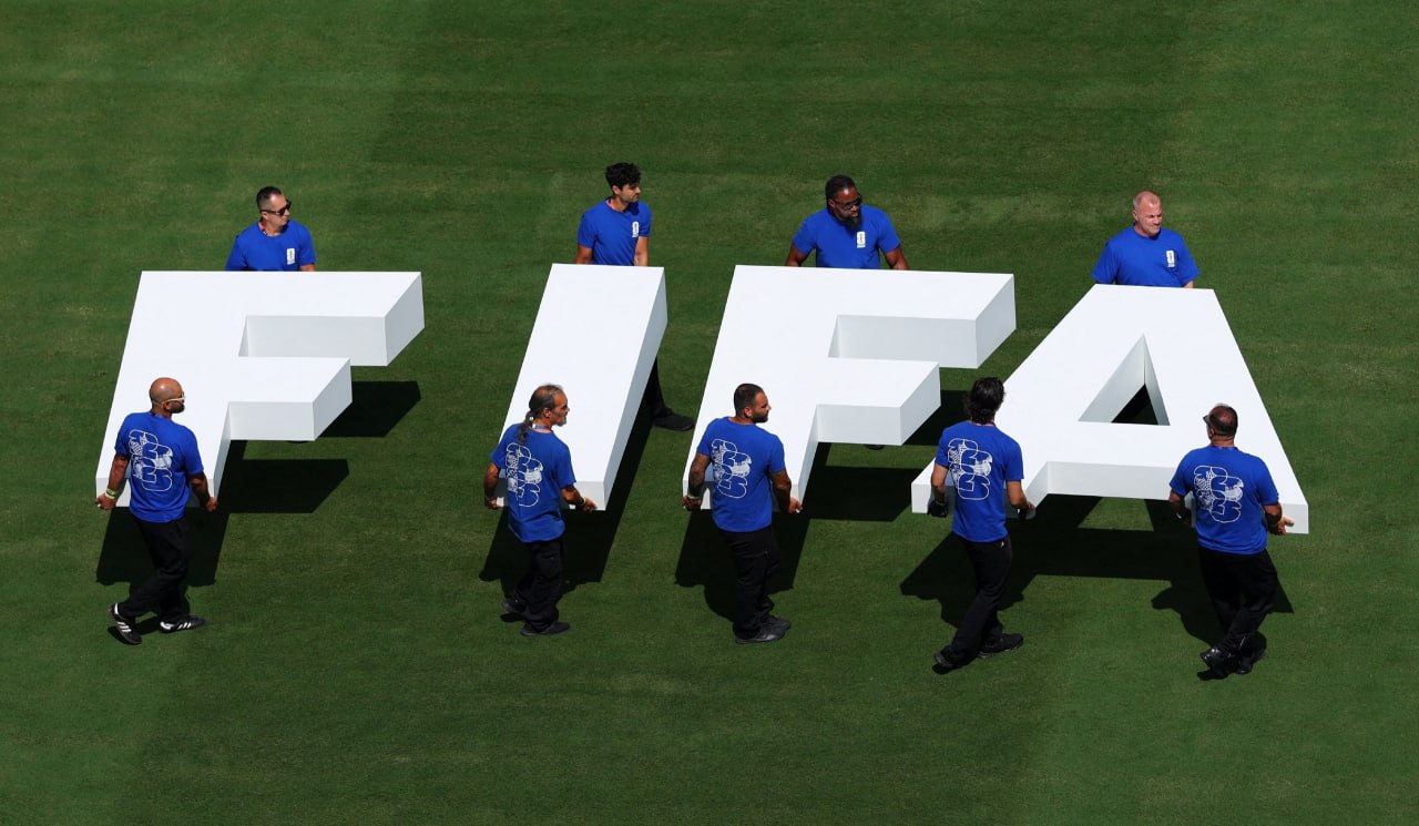 欧足联 55 国全票抵制世界杯，抗议 FIFA 出售股权计划